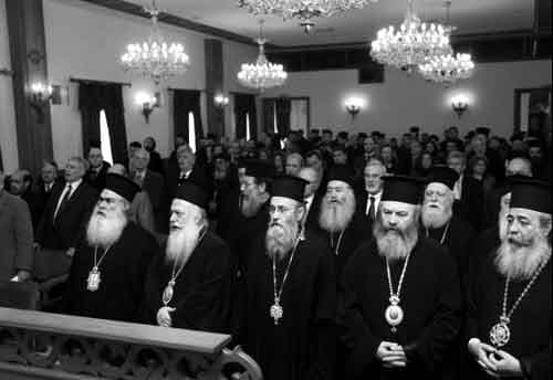 Protoprezbiterul Theodoros Zisis: arhierei din Makedonia (Elada) îi terorizează pe preoți și îi calomniază pe luptătorii pentru ortodoxie